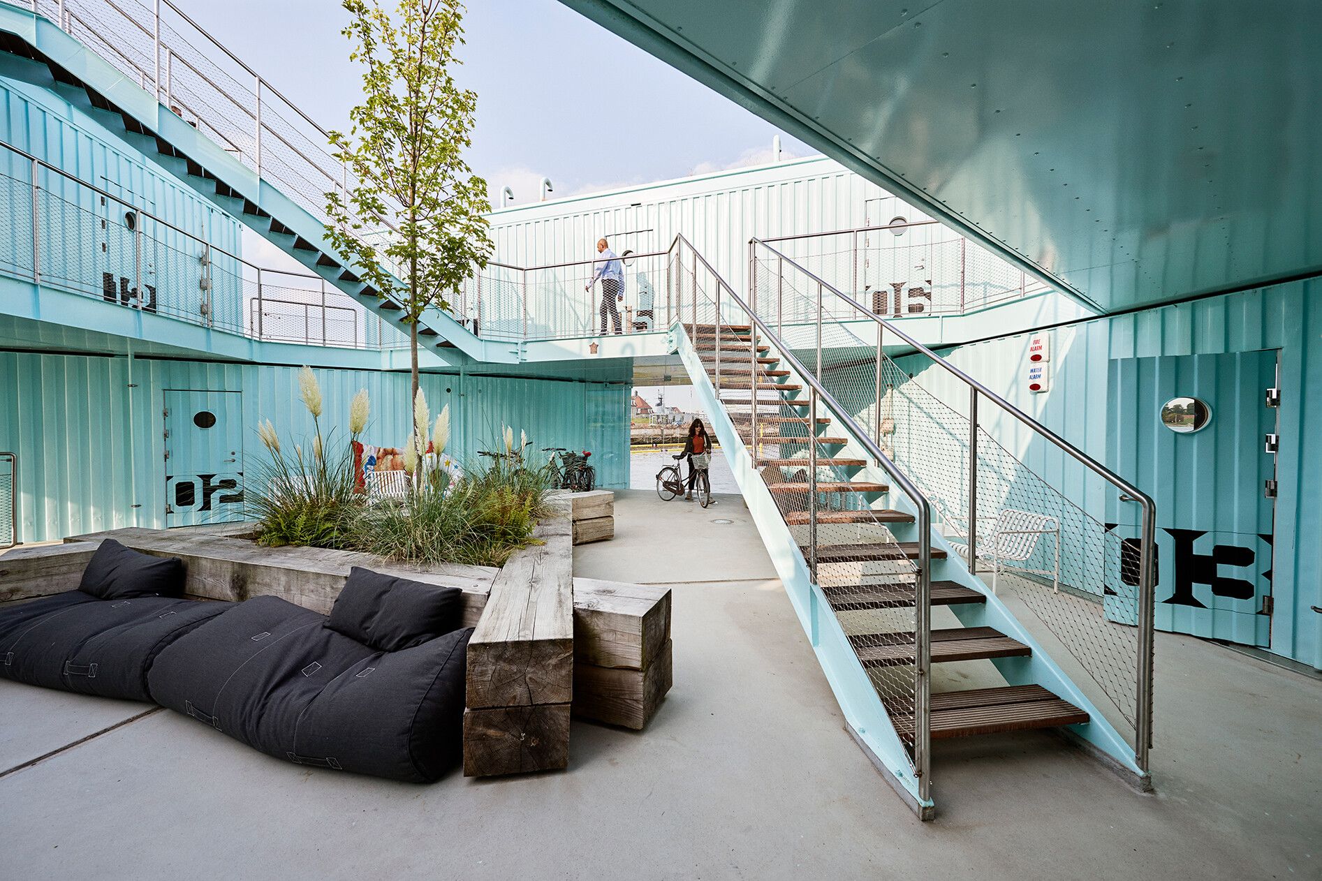 Urban Rigger by BIG
